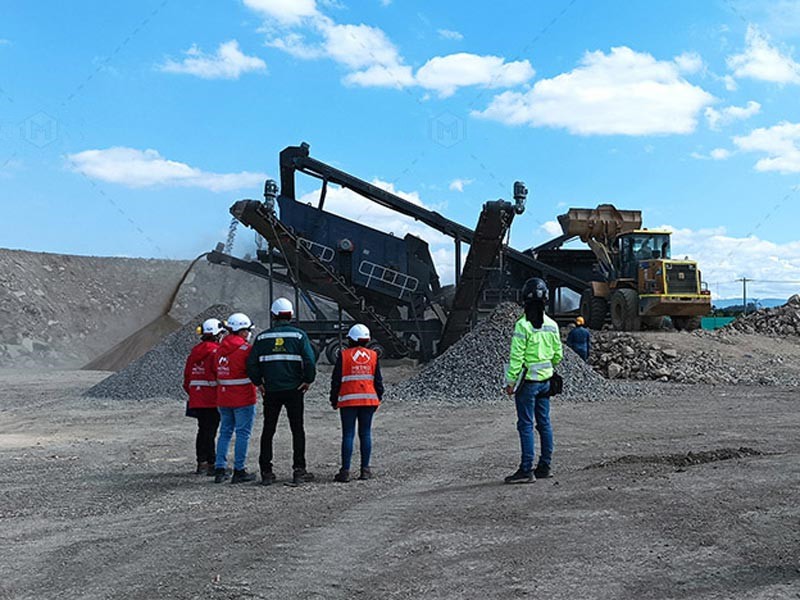 Colombia 150TPH Mobile Wheeled Type Crushing Plant